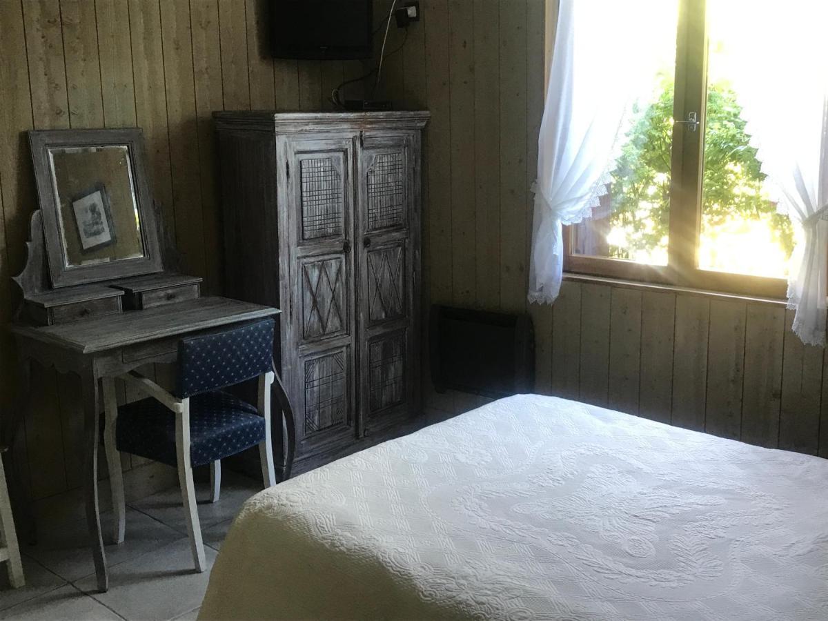 تروفيي سور مير Chambres D'Hotes Les 4 Chemins المظهر الخارجي الصورة